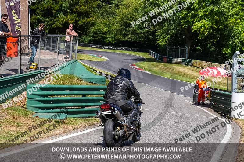 cadwell no limits trackday;cadwell park;cadwell park photographs;cadwell trackday photographs;enduro digital images;event digital images;eventdigitalimages;no limits trackdays;peter wileman photography;racing digital images;trackday digital images;trackday photos